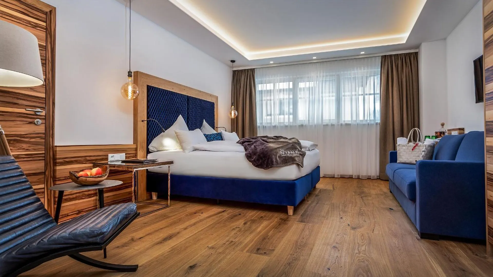 Hotel Neuhaus Saalbach 4*,