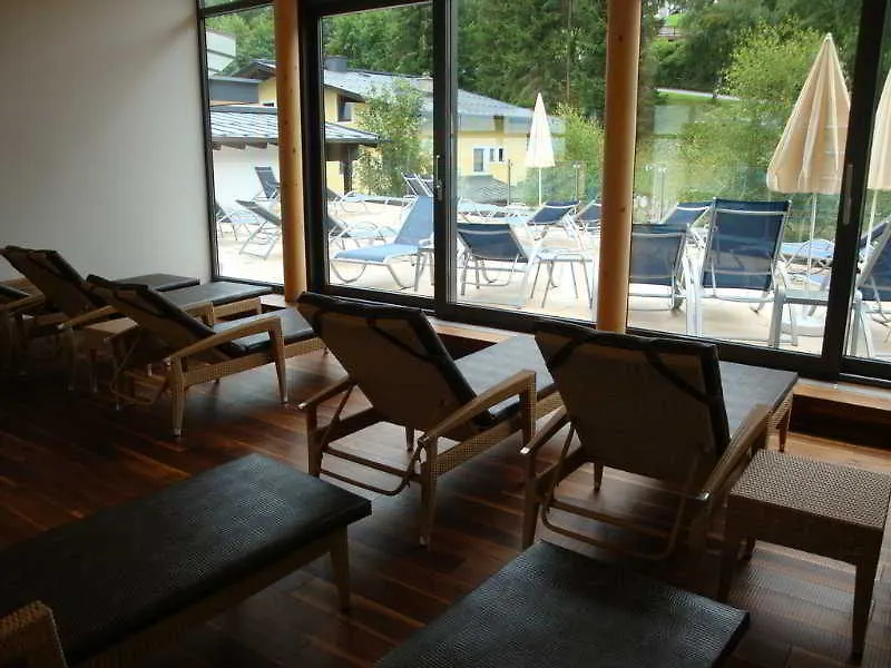 Hotel Neuhaus Saalbach 4*,  Österreich